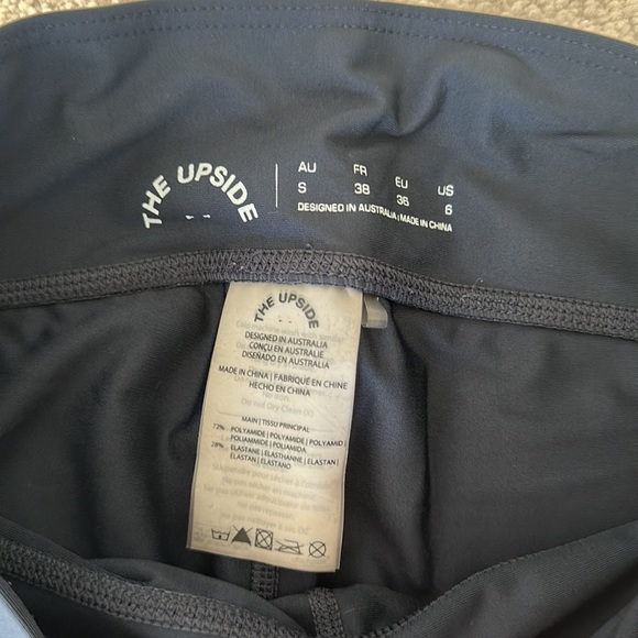 LIKE NEW - The Upside color block 7/8 leggings - Picture 5 of 5